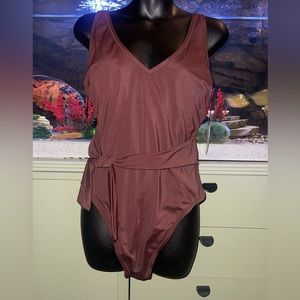New with tags One Piece Swimsuit brown size L